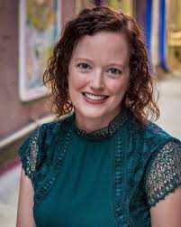 Gina Mullins's Instagram, Twitter & Facebook