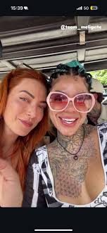 J A V I (@OscaarJavi)