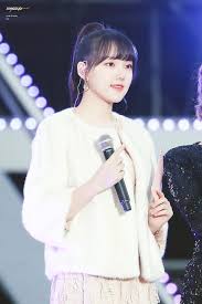 On top of that she has also joined the skysworn. 181104 Yerin Updated Cr Owner ì˜ˆë¦° ì—¬ìžì¹œêµ¬ Yerin Gfriend Facebook