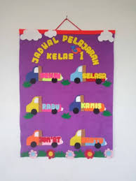 Kelas akan nampak kosong melompong. Hiasan Diding Tempat Jadwal Pelajaran Sekolah Shopee Indonesia
