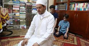 شاركونا صوركم وفيديوهاتكم بفرحة وصلاة العيد من المنزل عبر خدمة ...