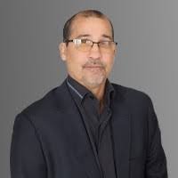 80+ perfiles de «Cabral»