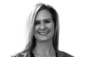 Lori Stansberry's Instagram, Twitter & Facebook