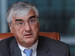 Michael Hintze Steps up Succession Planning at His Flagship Fund CQS