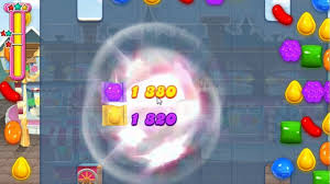 Candy Crush Saga Giant Explosion Two Wrapped Candies Youtube