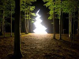 The Lighting Art Of Yochai Matos Light Installation Light Art Installation Light Art