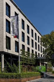 As an express hotel, their focus is on offering limited services and a reasonable price. Holiday Inn Osnabruck Germany Feldhaus