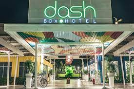 This capacious resort concept hotel, suite and residence are strategically located at kea farm in cameron highlands next to equatorial hotel. Dash Box Hotel Cyberjaya