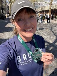 Job done! 💪🏼👟💙🥇🎶⭐️✔️ #dengrønnehalvmarathon 💚