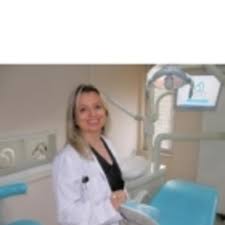 Bir şey soruyorsunuz insanın yüzüne bile bakmıyorlar. Aynur Medine Sahin Saglam Sirket Ortagi Dis Hekimi Ortodontist Ozel Inci Dent Agiz Ve Dis Sagligi Merkezi Xing