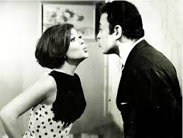 ولكن كيف نُقل إلى المستشفى، وماذا قال لمرافقه الذي كان يعيش معه. Ø£Ø­Ù…Ø¯ Ø±Ù…Ø²ÙŠ ØªØ²ÙˆØ¬ Ù†Ø¬ÙˆÙ‰ ÙØ¤Ø§Ø¯ 17 ÙŠÙˆÙ… Ø§ ÙˆØ¶Ø±Ø¨Ù‡ ØµØ¯ÙŠÙ‚ Ø§Ù„Ø¹Ù…Ø± Ø¨Ø³Ø¨Ø¨ ÙØ§ØªÙ† Ø­Ù…Ø§Ù…Ø©