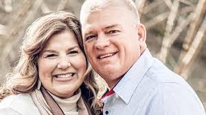 Gil Bates's Instagram, Twitter & Facebook