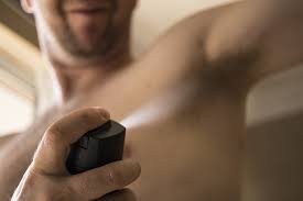 You can reduce your feminine odor by trimming your pubic hair. 5 Tips To Stay Fresh All Day Green Health Blog