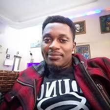 Tyrone Frank sing Eminem's hit "Mockingbird"