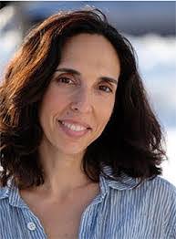 Susan Verde's Instagram, Twitter & Facebook