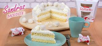 Erdbeer raffaello torte ohne backen multi kulti kueche de. Raffaello Torte Sandras Backideen