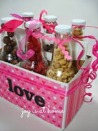 We have creative diy valentine's day gifts for him and her: 24 Cute And Easy Diy Valentine S Day Gift Ideas