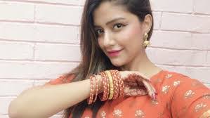 Ashma Giri's Instagram, Twitter & Facebook