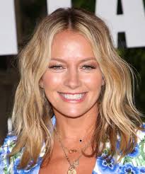 Becki Newton Hairstyles And Haircuts