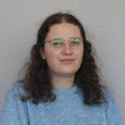 Team > Isabelle Singer