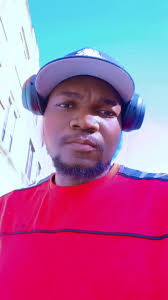 Leandre Bailey's Instagram, Twitter & Facebook