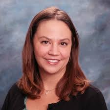 Meridith Dillon's Instagram, Twitter & Facebook