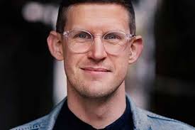 Sexologen: ”Prata med barnen om relationer och sexualitet”