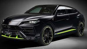 Powered by a thumping 650cv 4.0l twin turbo v8 coupled to a dual clutch transmission this incredible family supercar. 2021 Lamborghini Urus Gets New Graphite Capsule Design Package