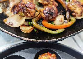 Jom masuk dapur 2.690 views3 weeks ago. Recipe Of Super Quick Homemade Crispy Dry Chilli Chicken In Appe Pan Best Recipes