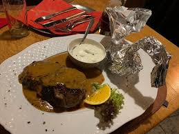 Sowohl unter kleinanzeigen häuser eschweiler als auch unter haus in eschweiler mieten oder kaufen finden sich weitere immobilienanzeigen für das finden ihrer traumimmobilie. Haus Jagerspfad Eschweiler Restaurant Bewertungen Telefonnummer Fotos Tripadvisor