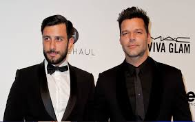 The mexican coast was muy caliente as ricky martin and his fiance jwan yosef took a dip in the ocean during their romantic getaway. Rojavali Ciwan Ile Ricky Martin In Bir Cocuklari Rudaw Net