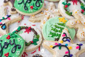 The Best Buttercream Frosting For Sugar Cookies That Hardens Recipe In 2021 Sugar Cookie Frosting Christmas Sugar Cookies Buttercream Frosting Cookies