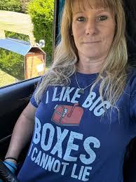 Latoya Hendrix's Instagram, Twitter & Facebook