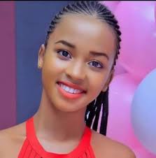 Mr Lover Boy [Team Captain] of Kapili mponshi (K,G,M) love beaches