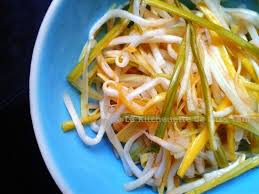 Vietnam Pickles De Germes De Haricots Mungo Dưa Gia La Kitchenette De Miss Tamla Kitchenette De Miss Tam Haricot Mungo Cuisine Asiatique Haricot