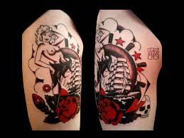 La tête de mort n'est pas un bon présage, de nos jours, si on retrouve ce symbole imprimé sur les emballages de produits toxiques pour l'être humain et les animaux, elle est plutôt populaire parmi les personnes tatouées. Tatouage Pin Up Tout Ce Qu Il Faut Savoir Tattoome Le Meilleur Du Tatouage