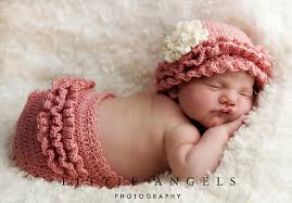 Check spelling or type a new query. Ravelry Rows Of Ruffles Hat And Diaper Cover Pattern By Bonnie Potter