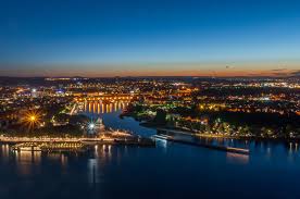 Deutsches Eck In Koblenz Kurzurlaub Deutsche Landschaft Urlaub