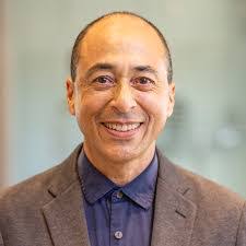 Rob Aragon's Instagram, Twitter & Facebook