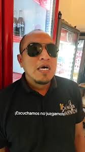 Es #broma #jefe es solo para el #treanding 🤣 #escuchamosynojuzgamos #viral  #fyp #nojuzgamos #reels #shorts #comida #restaurant