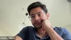 Data Analytics for Non-Tech Backgrounds: A Thinking Field