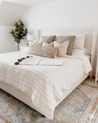 Maybe you would like to learn more about one of these? 20 Grey And White Bedroom Ideas