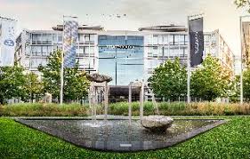 Zum hauptbahnhof fahren sie 10 minuten, zum flughafen münchen (muc). Hotel Holiday Inn Munich Schwabing Munich Stadt Munchen Hotelopia