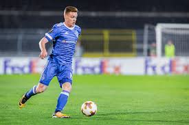 Стремительный карьерный взлет спортсмена аналитики сравнивают с не менее триумфальным появлением виктора. Viktor Cygankov Neumestno Menya Sravnivat S Yarmolenko