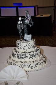 Diy Jack And Sally Cake Topper Halloween Themed Wedding Cake Toppers Jack And Sally