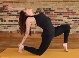 Enroll in our three months yoga teacher the yoga institute is one of the oldest organised yoga centres in the world. Yoga Teacher Training In Toronto At Yoga Sanctuary Academy