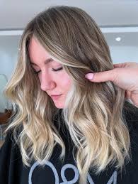 Autumn brunettes let's gooooo…..🍂🤎 @ashaedwards This was fuuuuun! Thanks  @jaye_edwards for your teddy Bronde inspo! What talent you are, you are the  king of Brondes! 💪 An incredible transformation taking the beautiful