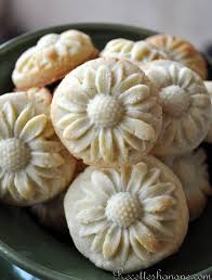 Maamoul Fourre Aux Amandes Recettes By Hanane
