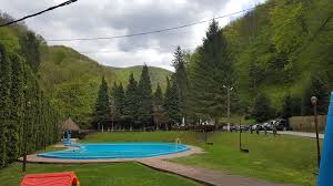 Atmosfera calda, fauna si flora din imprejurimi face ca fiecare clipa petrecuta la valea lui liman sa fie una de neuitat. Valea Lui Liman Prices Hotel Reviews Tomesti Romania Tripadvisor