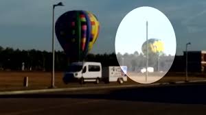 Video shows the moment a hot air balloon crashes near luxor, egypt. Romantic Hot Air Balloon Ride Ends With Crash Into Power Lines Abc13 Houston